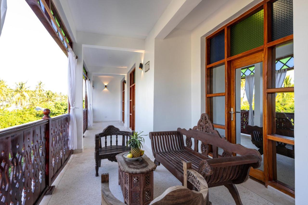 Tasneem Islamic Luxury Suites Джамбиани Экстерьер фото