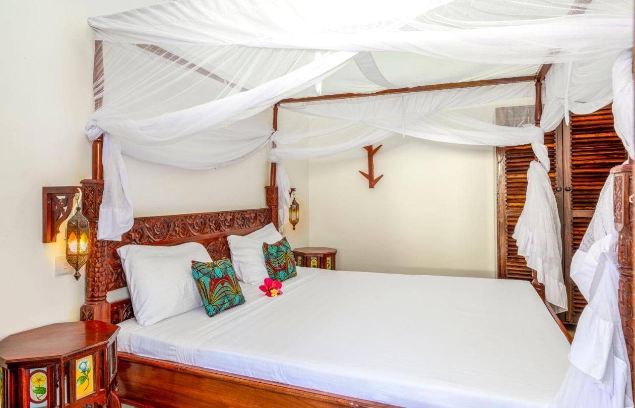 Tasneem Islamic Luxury Suites Джамбиани Экстерьер фото