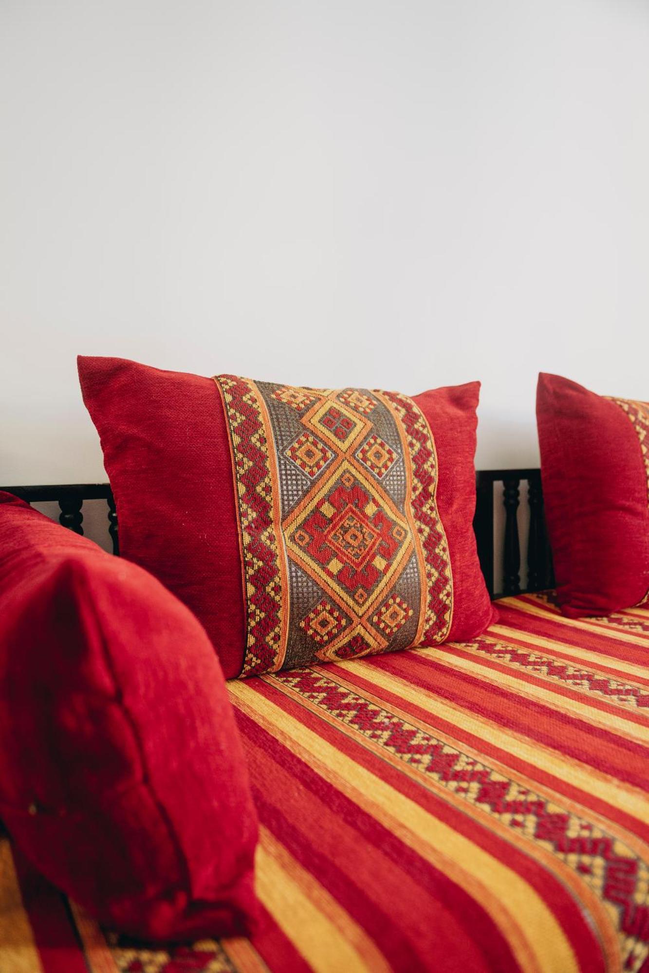 Tasneem Islamic Luxury Suites Джамбиани Экстерьер фото
