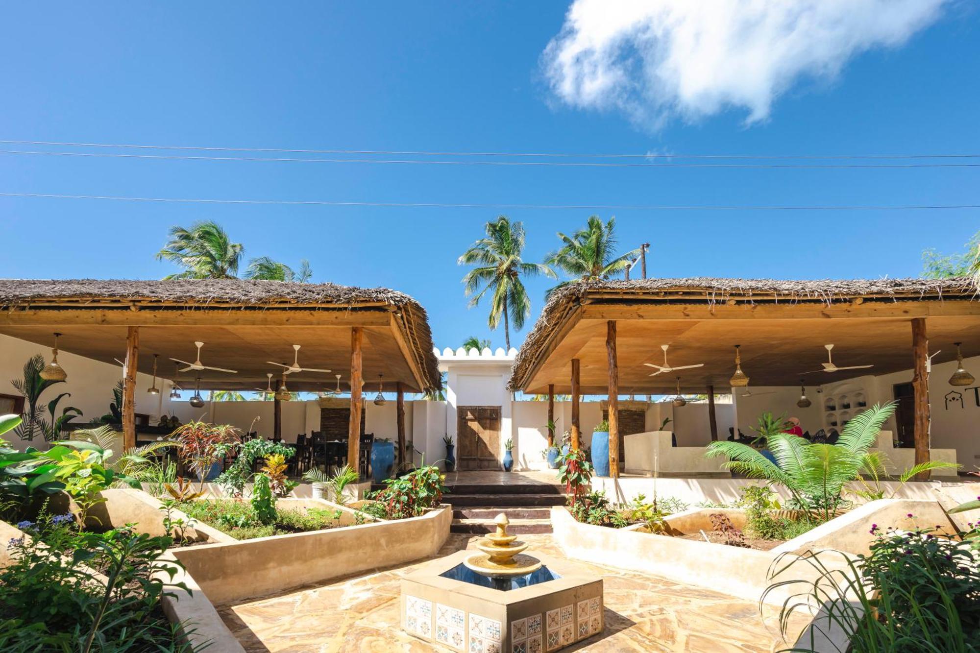 Tasneem Islamic Luxury Suites Джамбиани Экстерьер фото